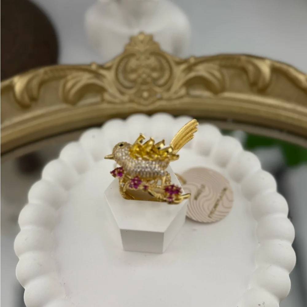 Gold Bird Statement Ring – Crystal & Ruby Red Accents 🐦✨ - Picture 4 of 13